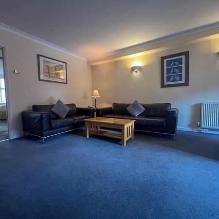 Exclusive 2-Bedroom Retreat In Iconic Mayfair H8 Лондон Екстер'єр фото